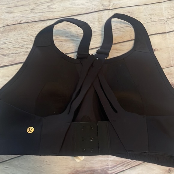Lululemon Bra - Picture 3 of 3
